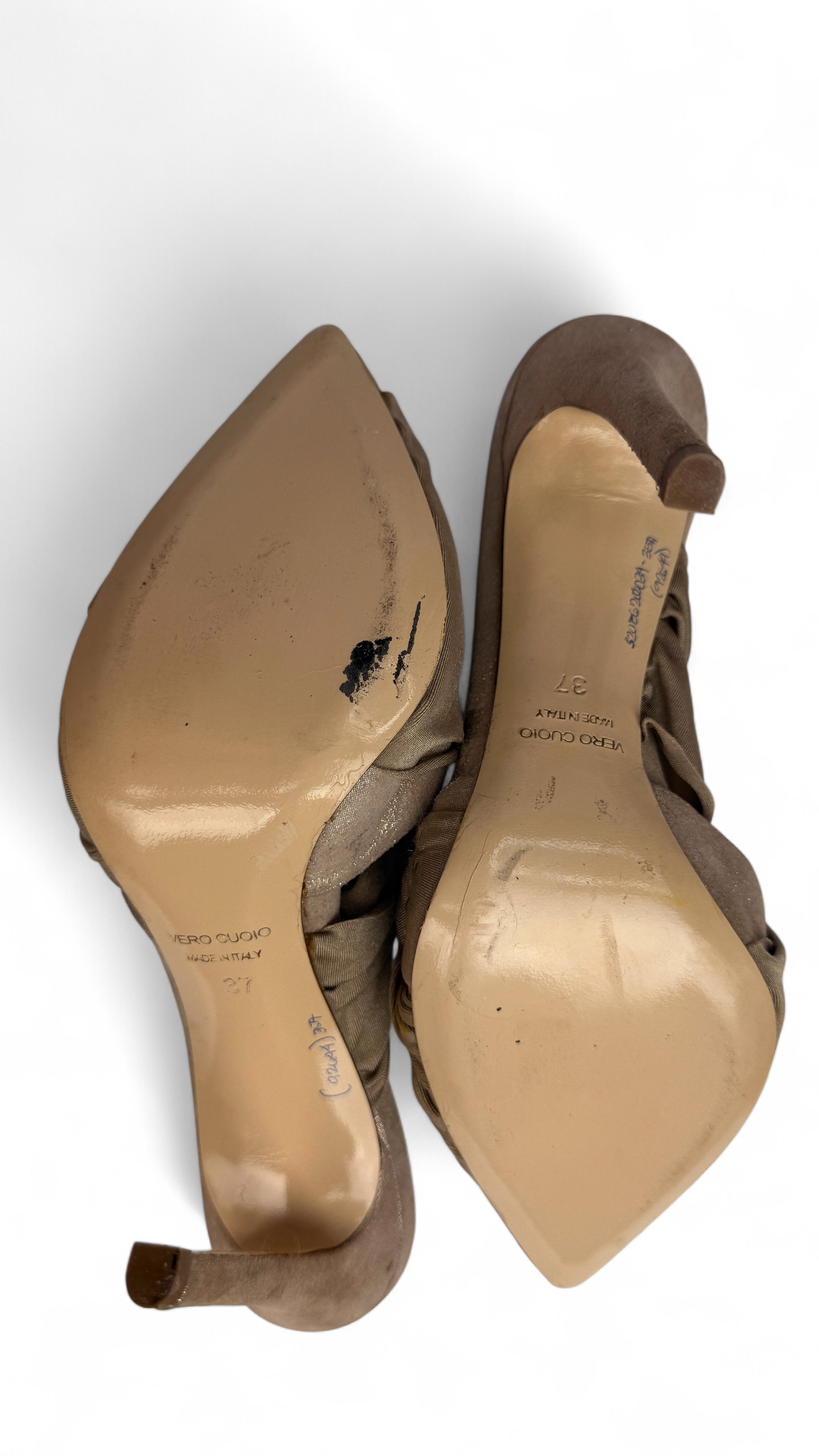 Glitter Fabric Pointed-toe Mules Size 37 – Taupe | CAPITINI